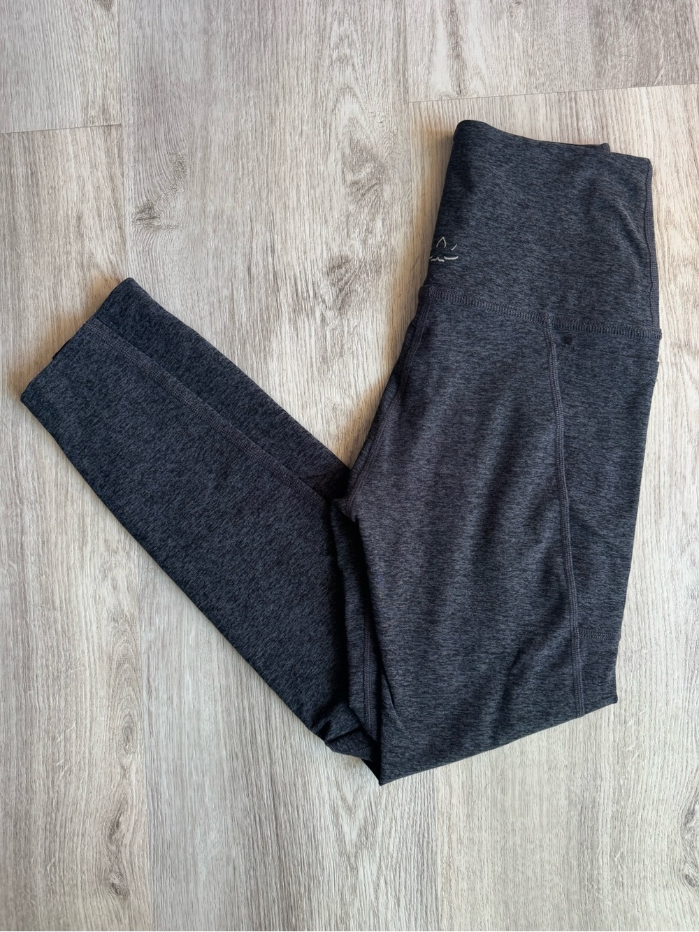 Beyond Yoga Heather Grey Core Spacedye Out Of Pocket High Waisted Leggings Small - Picture 2 of 9
